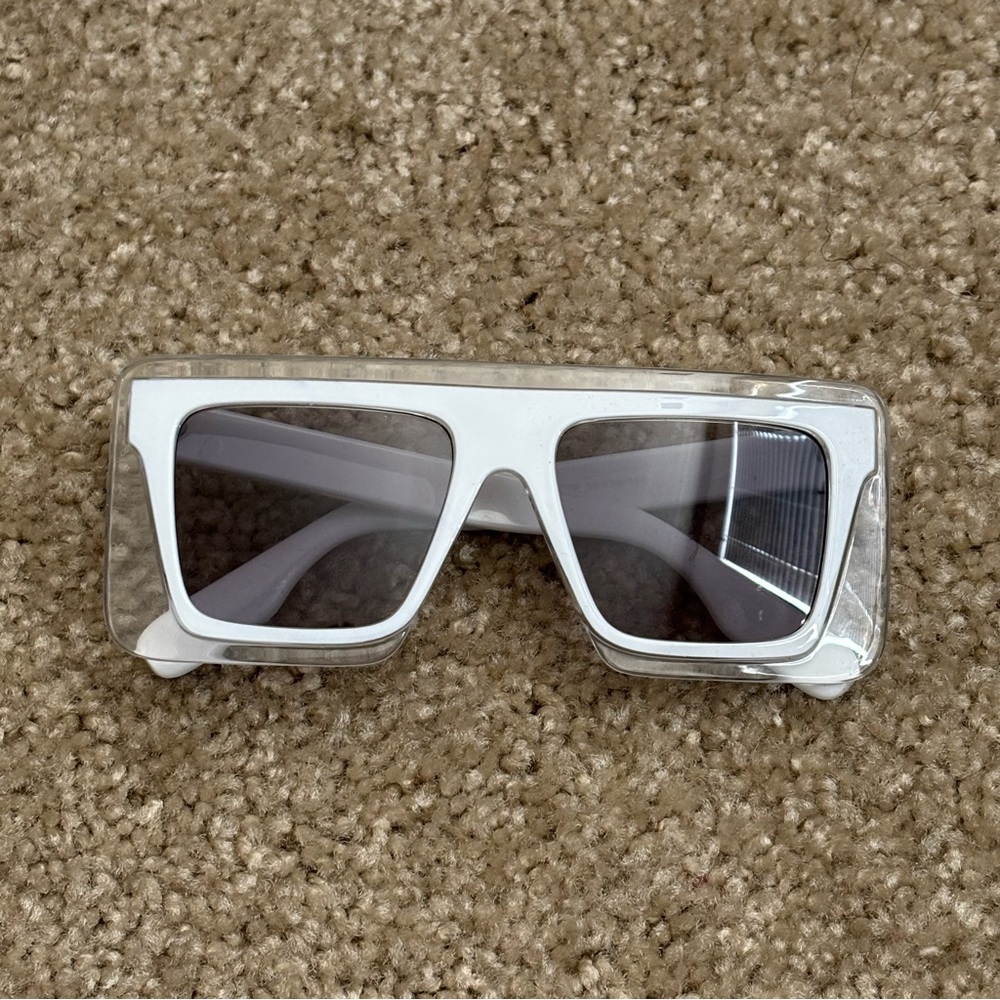 Oversized Stylish White Square Sunglasses